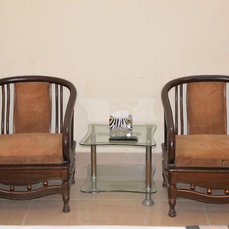 Step Inn Hotel Sukkur Kültér fotó